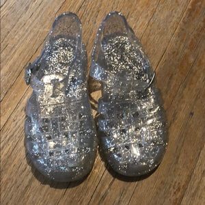 Kids size 8 jelly sandals